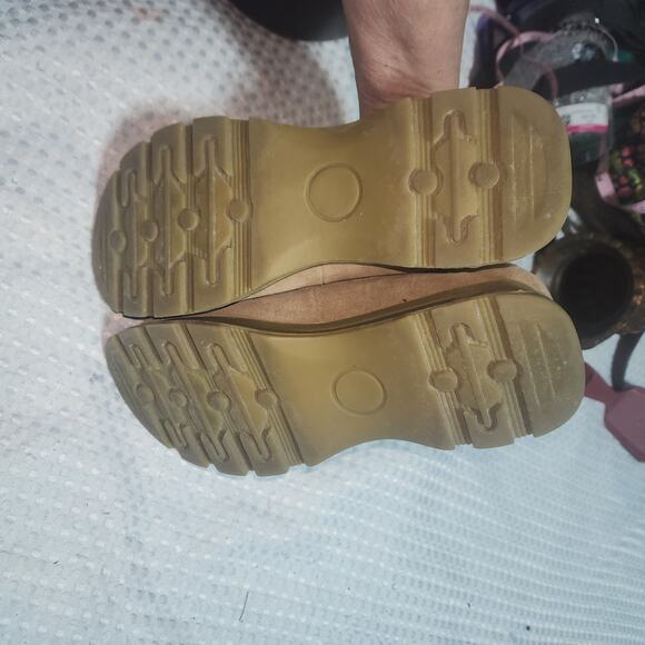 MUDD VINTAGE  EUC WOMENS SZ 9 KIN SUEDE PLATFORM LOAFER SHOES - Picture 9 of 9